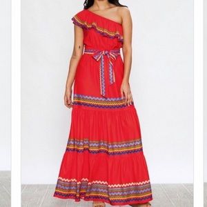 Striped Ruffle Maxi dress w/belt. BRAND NEW.